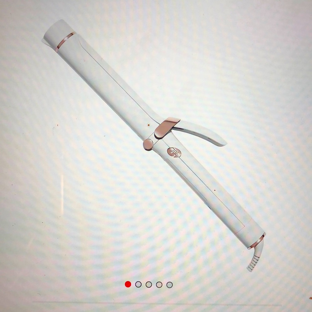 T3 single pass curl 1.25” ceramic curling iron